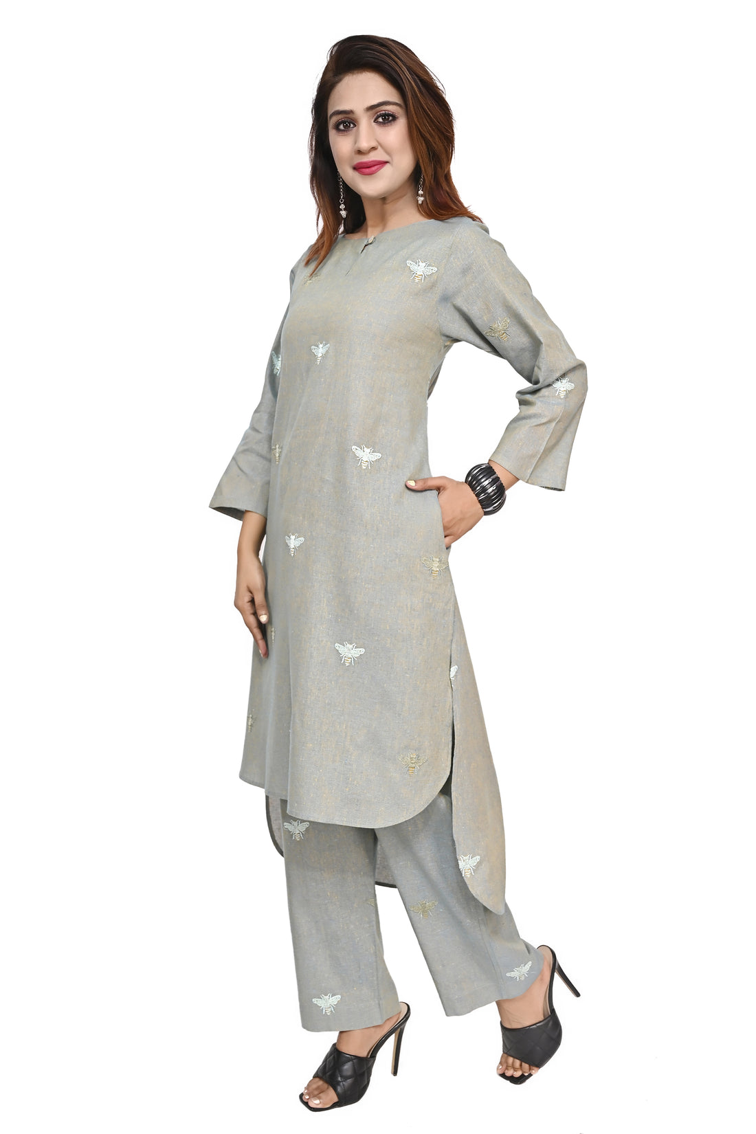 Nirmal online Premium cotton co-ord set kurti for Women in Grey colour with Honey bee embroideryd set
