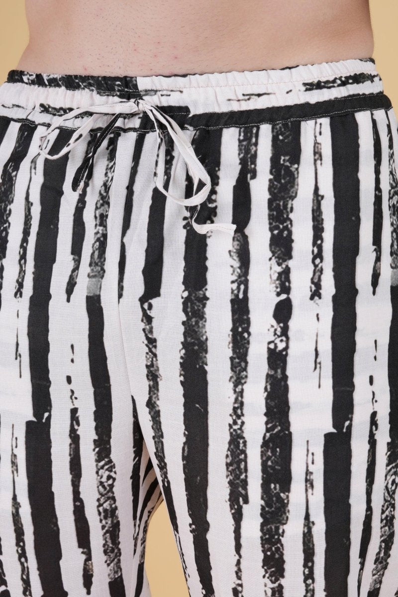 Rough Black Vertical Line Printed Gray Pajama
