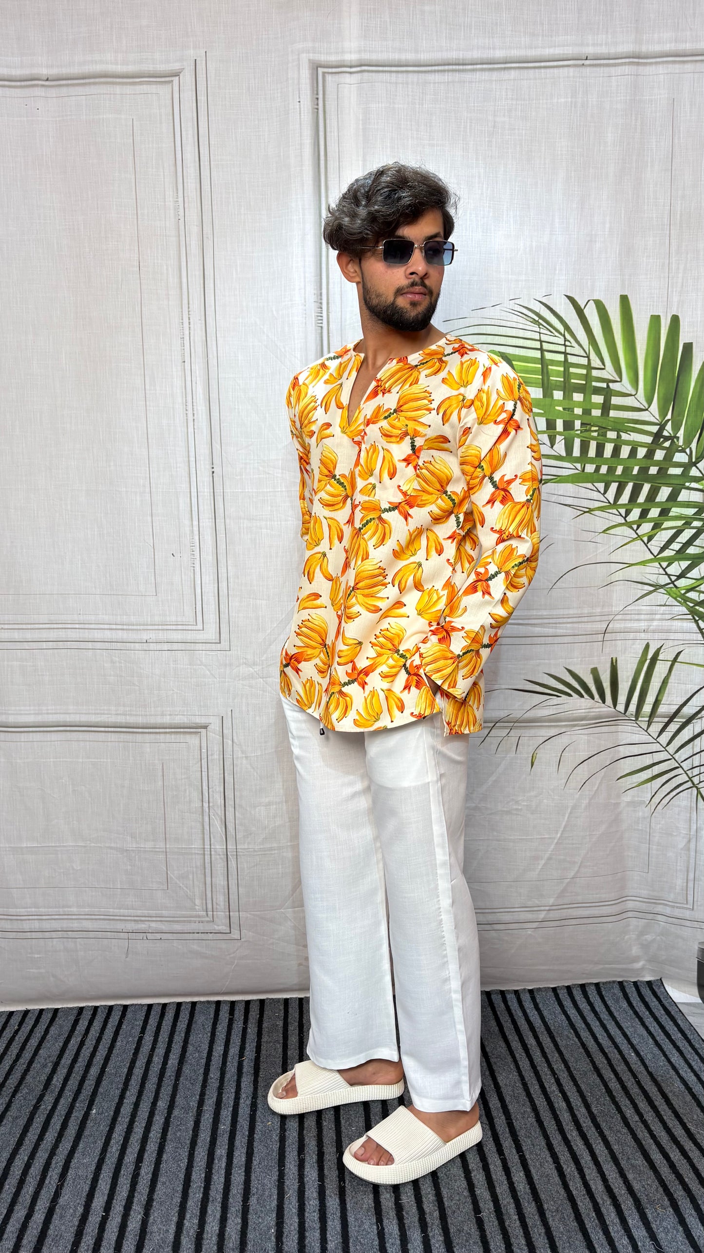 Banana Print V-Neck Kurta
