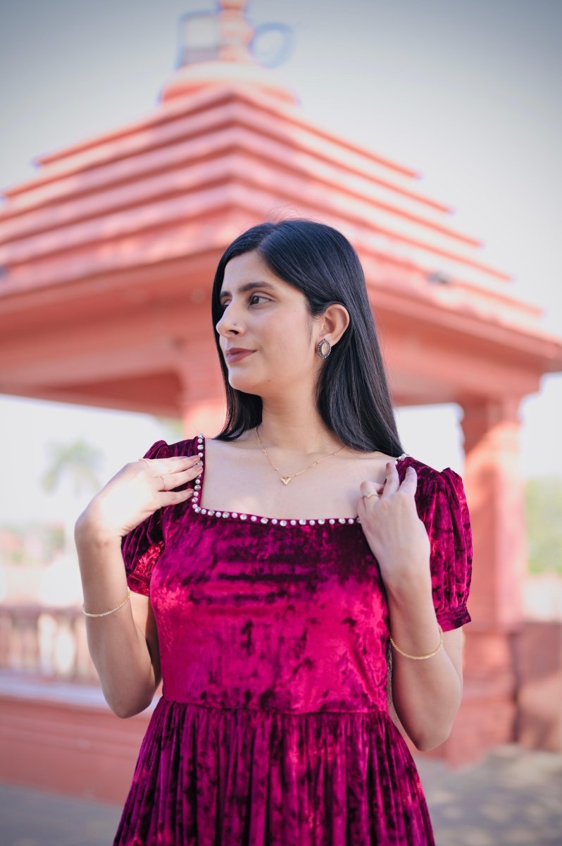 Crimson Square-Neck Velvet Dress With Puff Sleeve