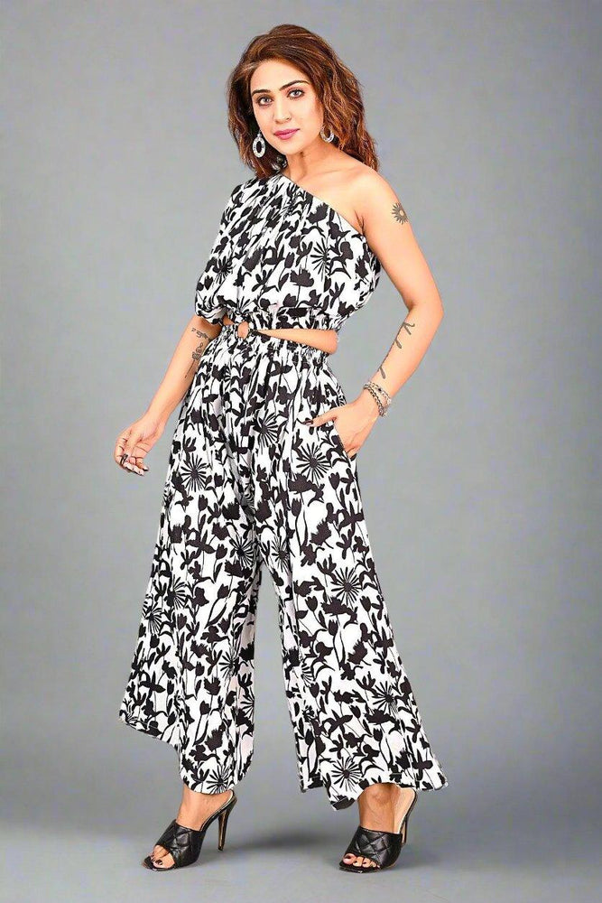 
                      
                        Premium Quality Digital Printed Cord set for Women in Black & White Colour
                      
                    