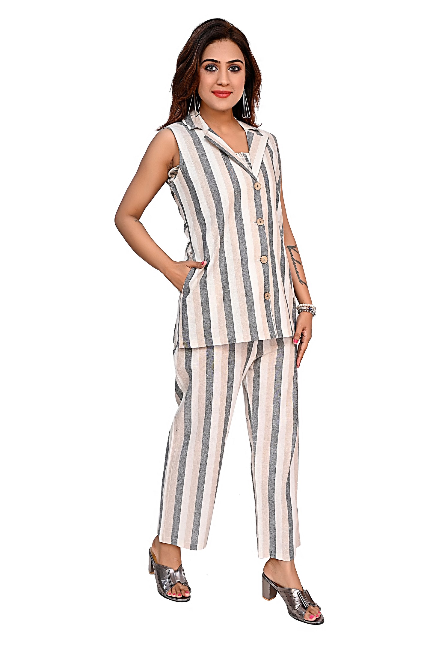 WomenStriped Co-Ord Set with Sleeveless Jacket & Pants