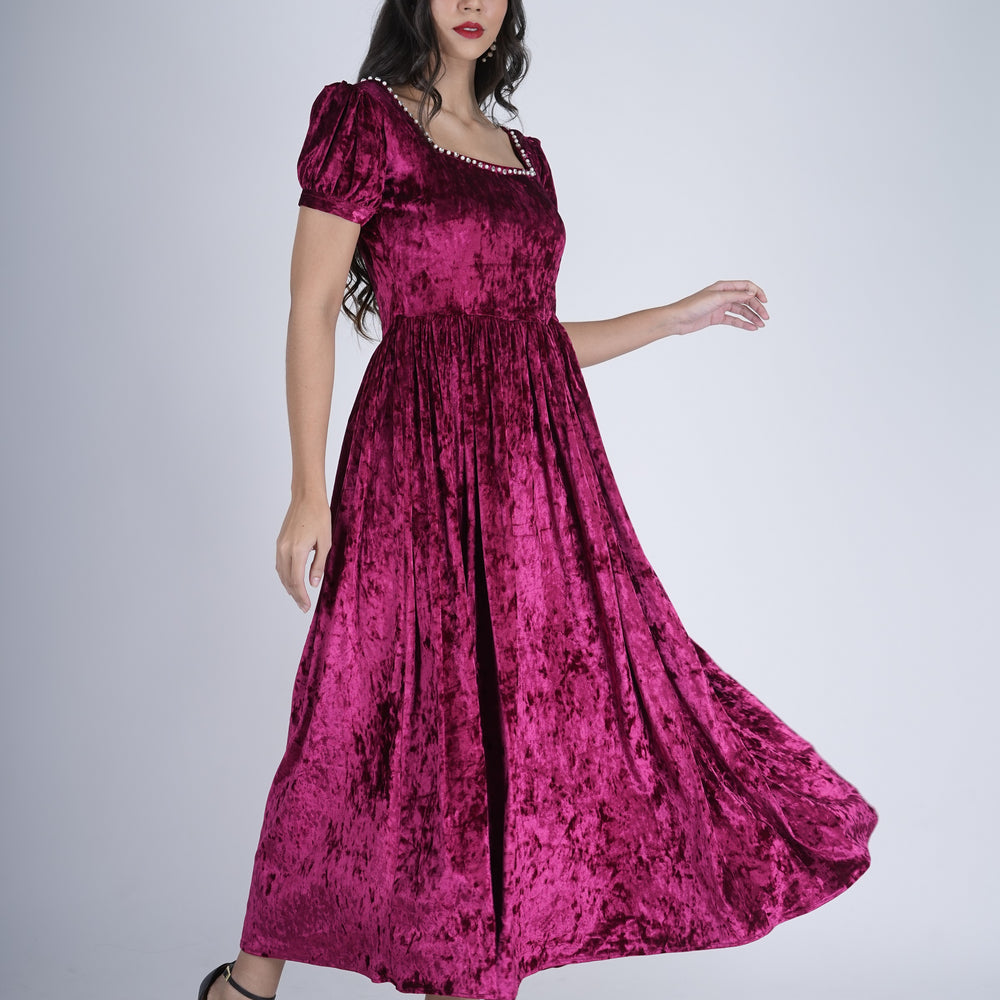 
                      
                        Crimson Square-Neck Velvet Dress with Puff Sleeves
                      
                    