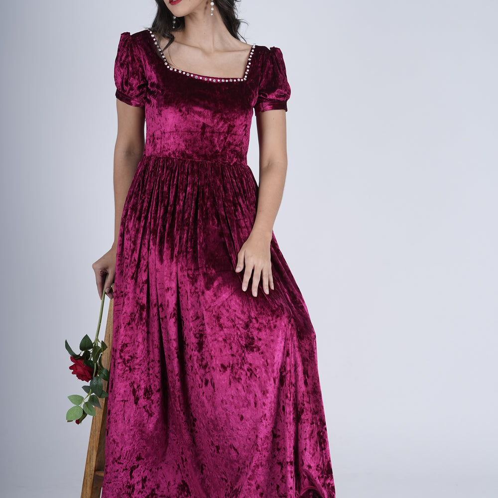 
                      
                        Crimson Square-Neck Velvet Dress with Puff Sleeves
                      
                    