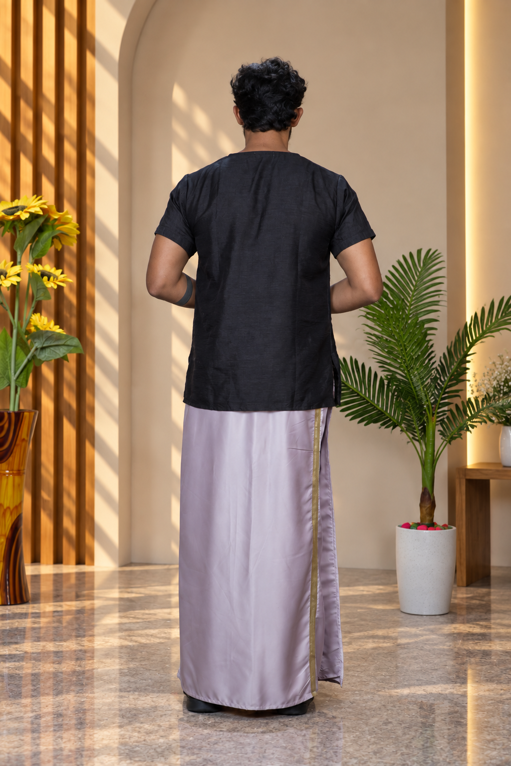 Men Light Mauve Colour Pajamalungi With Copper Zari Stripe