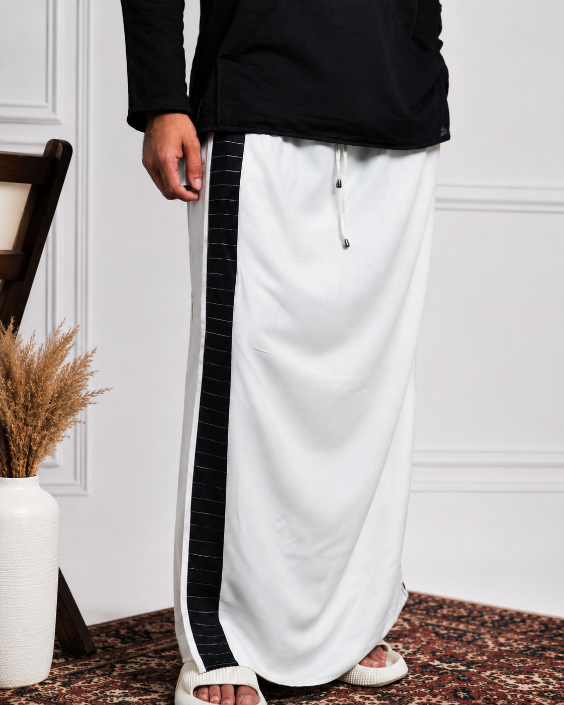 Men White  Colour Pajamalungi Black Colour Textured Stripe Panel Pajamalungi