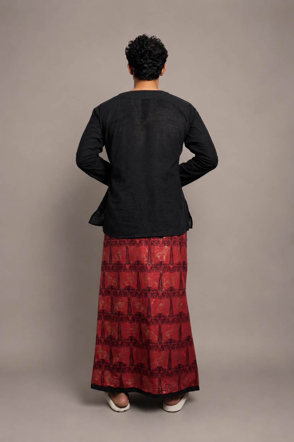 Men Red & Black Pleated lion Foil Print Motif Cotton Pajamalungi