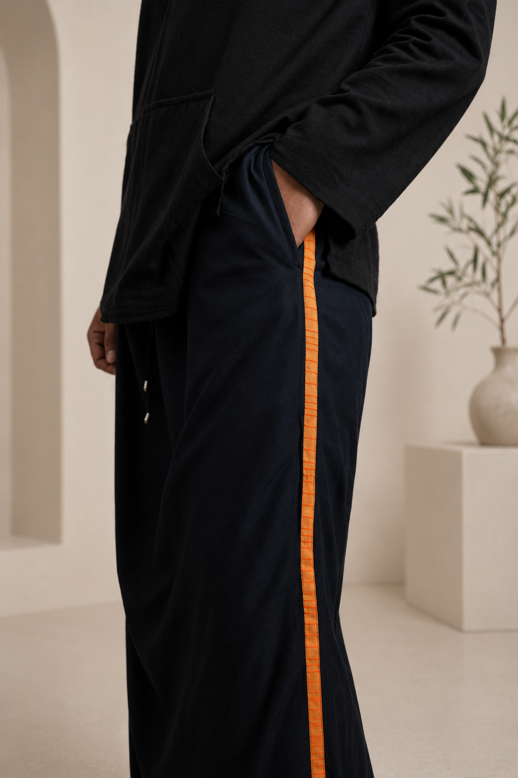 Men Navy Blue Colour Pajamalungi With Yellow Colour Textured Stripe Panel