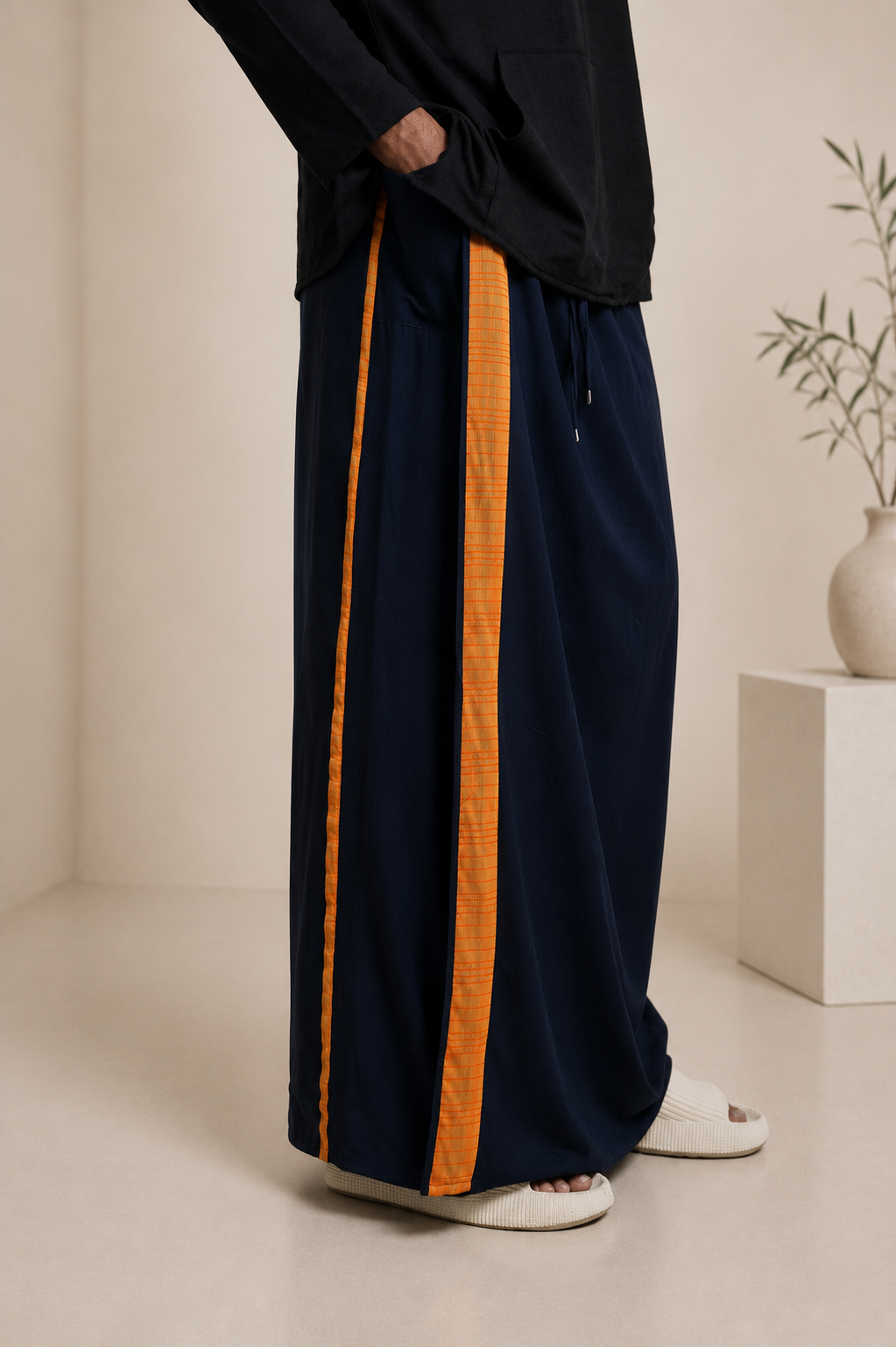 Men Navy Blue Colour Pajamalungi With Yellow Colour Textured Stripe Panel