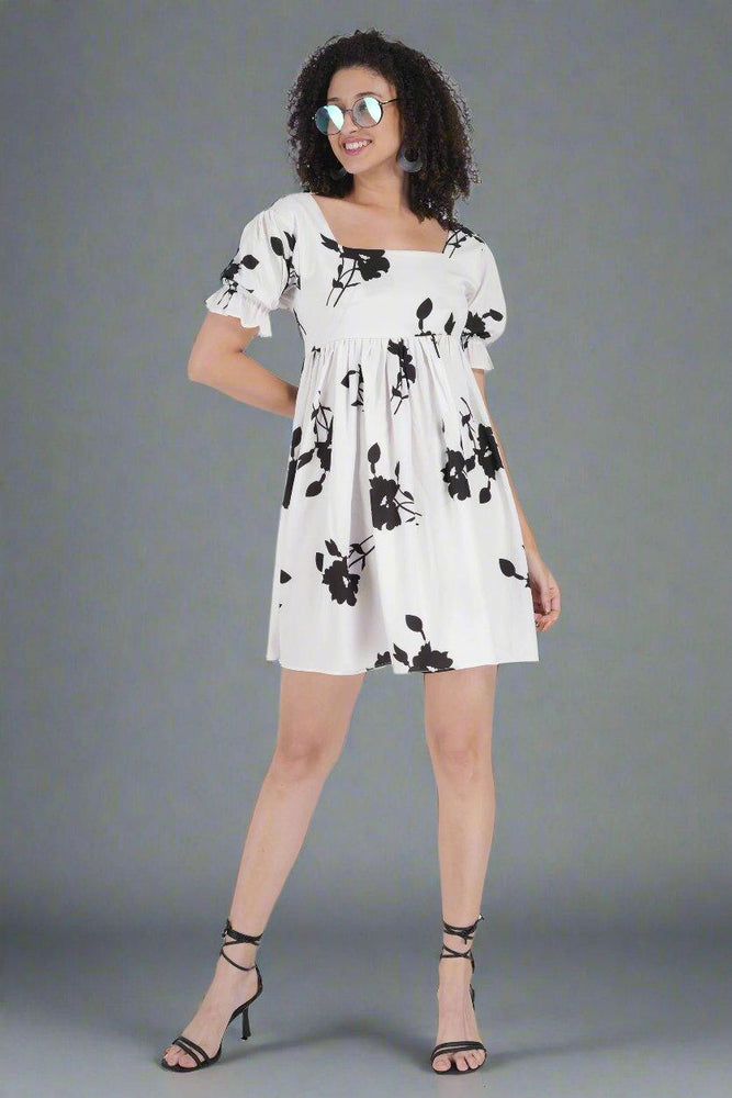 
                      
                        BW Flower Printed Short Dress
                      
                    