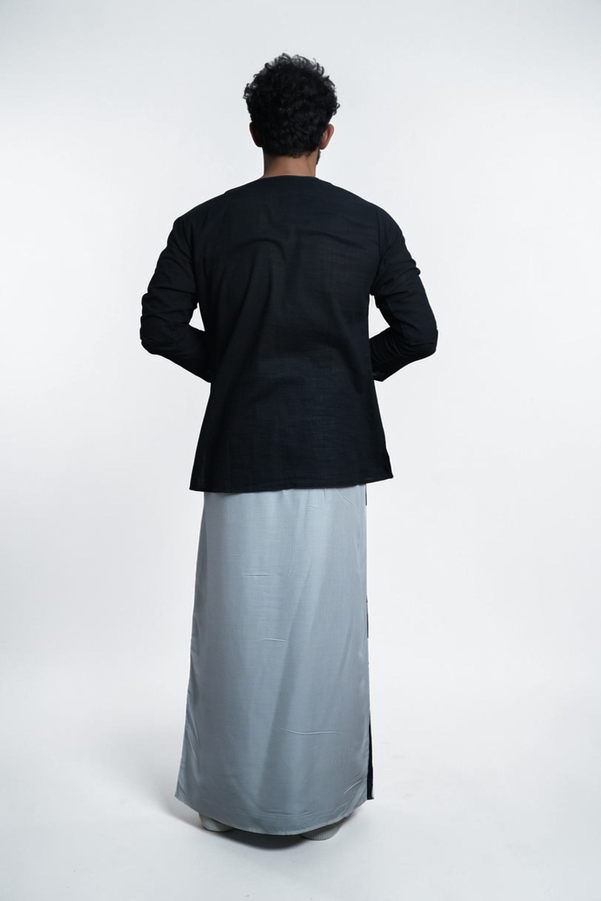 Men White  Colour Pajamalungi Navy Colour Textured Stripe Panel Pajamalungi