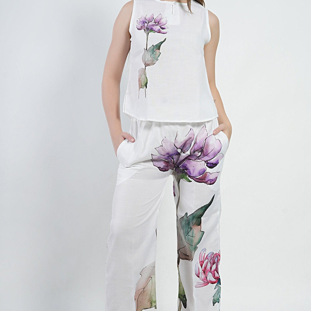 Sleeveless Floral Crew Neck Top in Premium Poly Linen