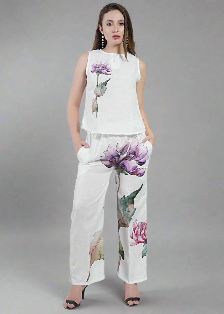 
                      
                        Elastic Waist Floral digital Print Trousers in Luxe Poly Linen
                      
                    