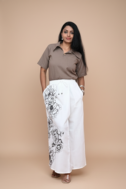 Women White Floral Digital Print Pajamalungi
