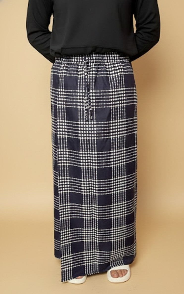 Men Classic Navy Blue Checked PajamaLungi