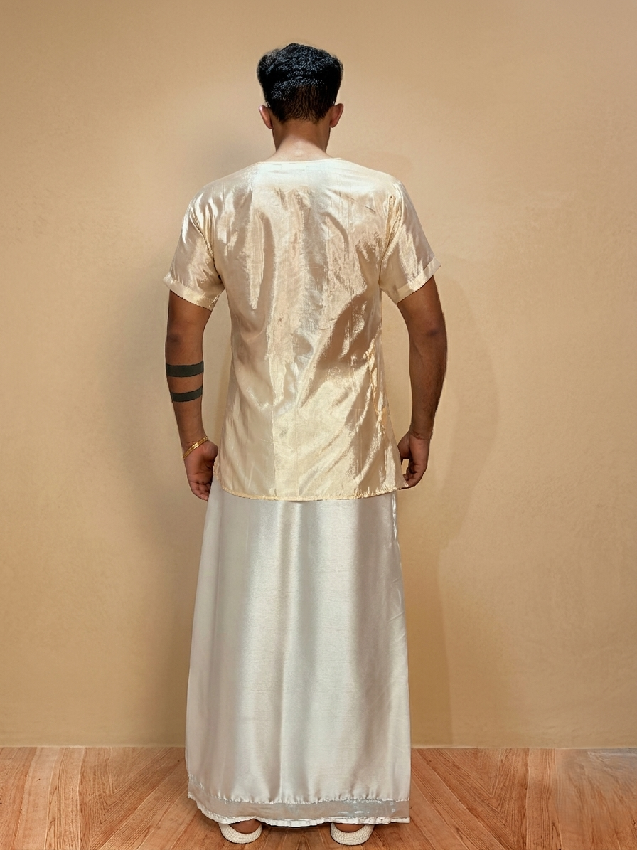 Men White Color With Silver Zari Stripe Pajamalungi