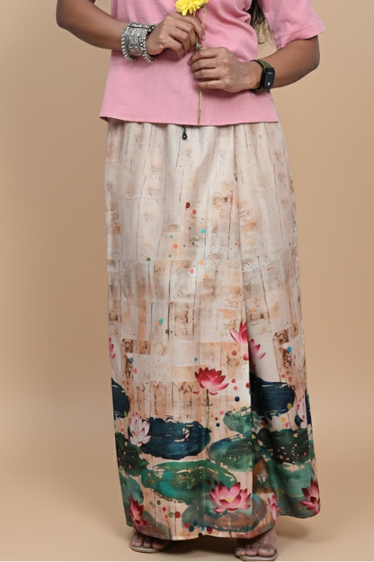 Women Lotus Pond Printed Pajamalungi