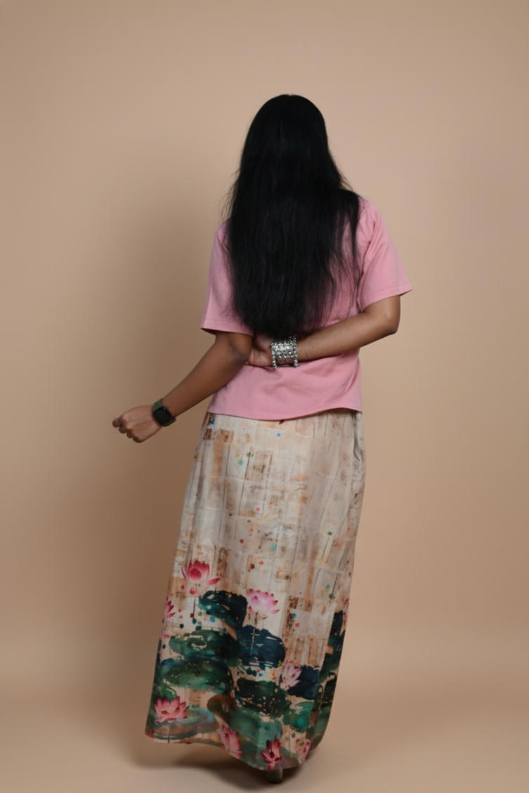 Women Lotus Pond Printed Pajamalungi
