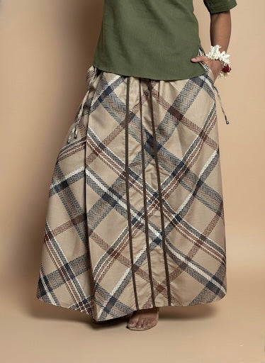 Women Beige Checkered Pajamalungi