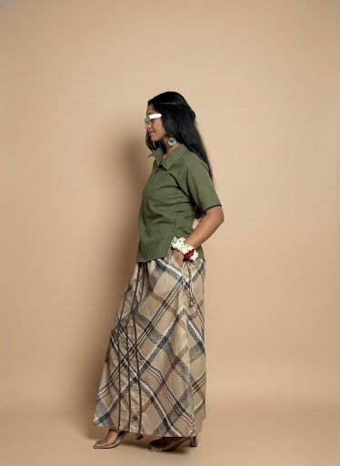 Women Beige Checkered Pajamalungi