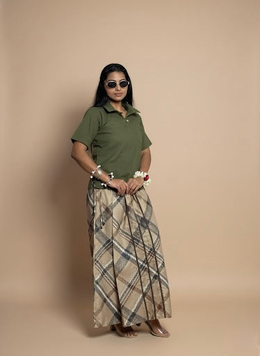 Women Beige Checkered Pajamalungi