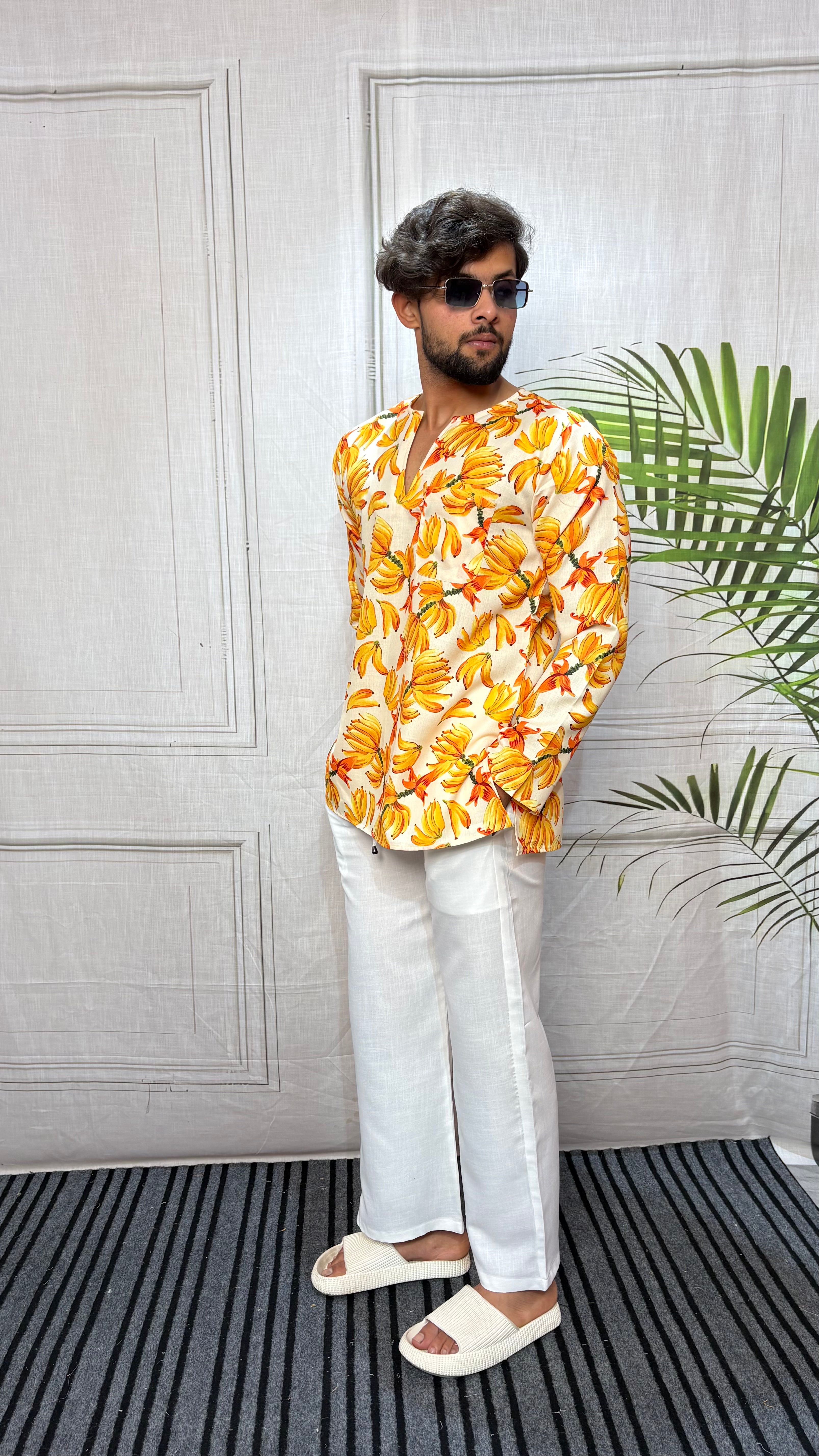 Banana Print V-Neck Kurta