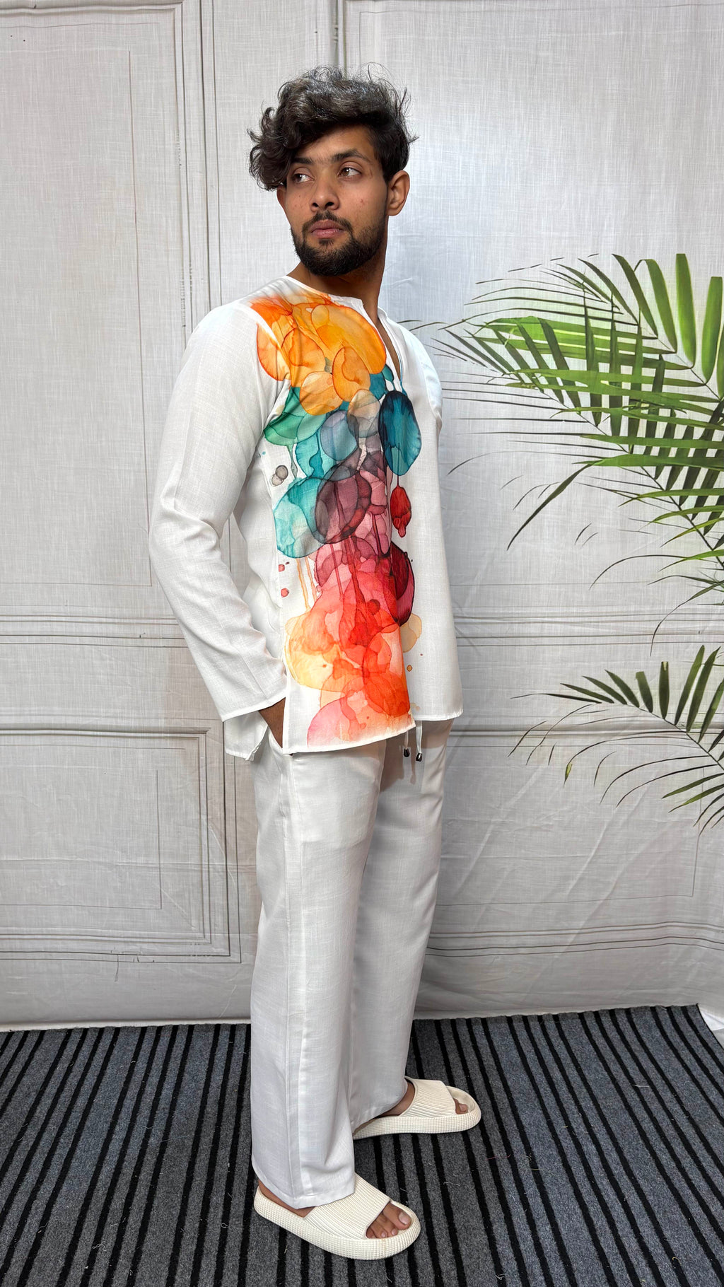 Men’s White Abstract Side Print Kurta