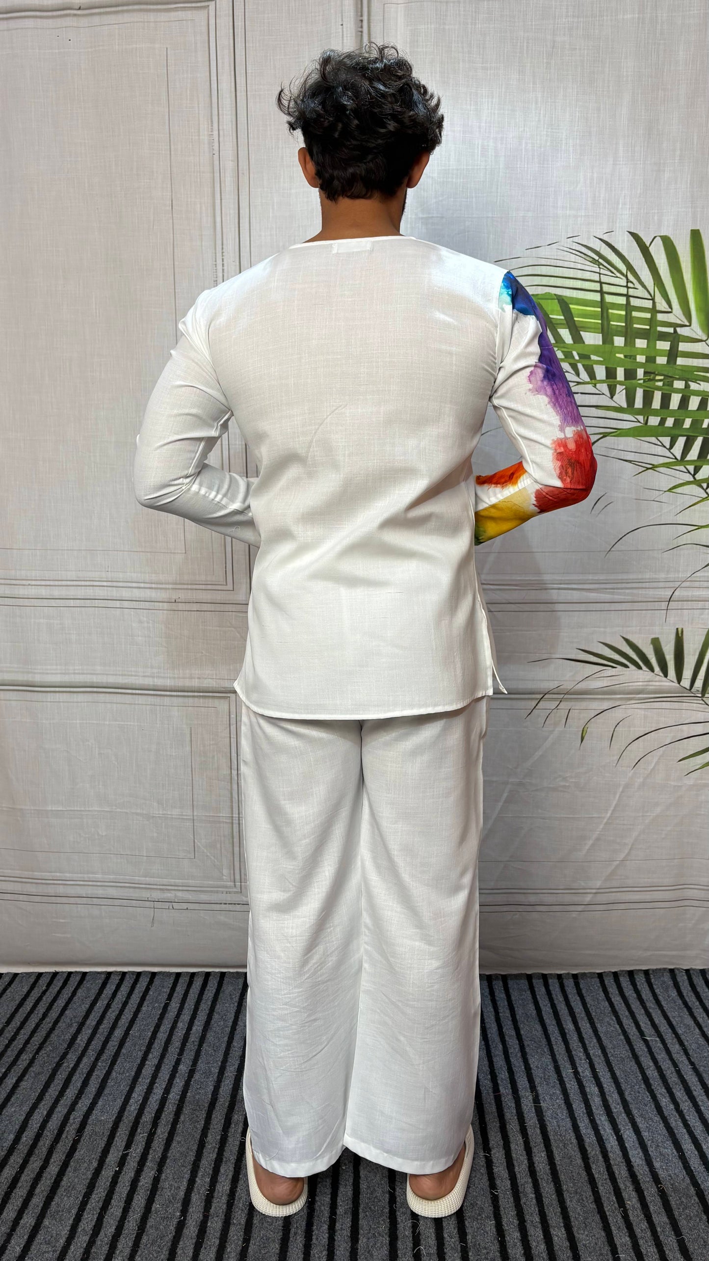 Men’s White Abstract Side Print Kurta