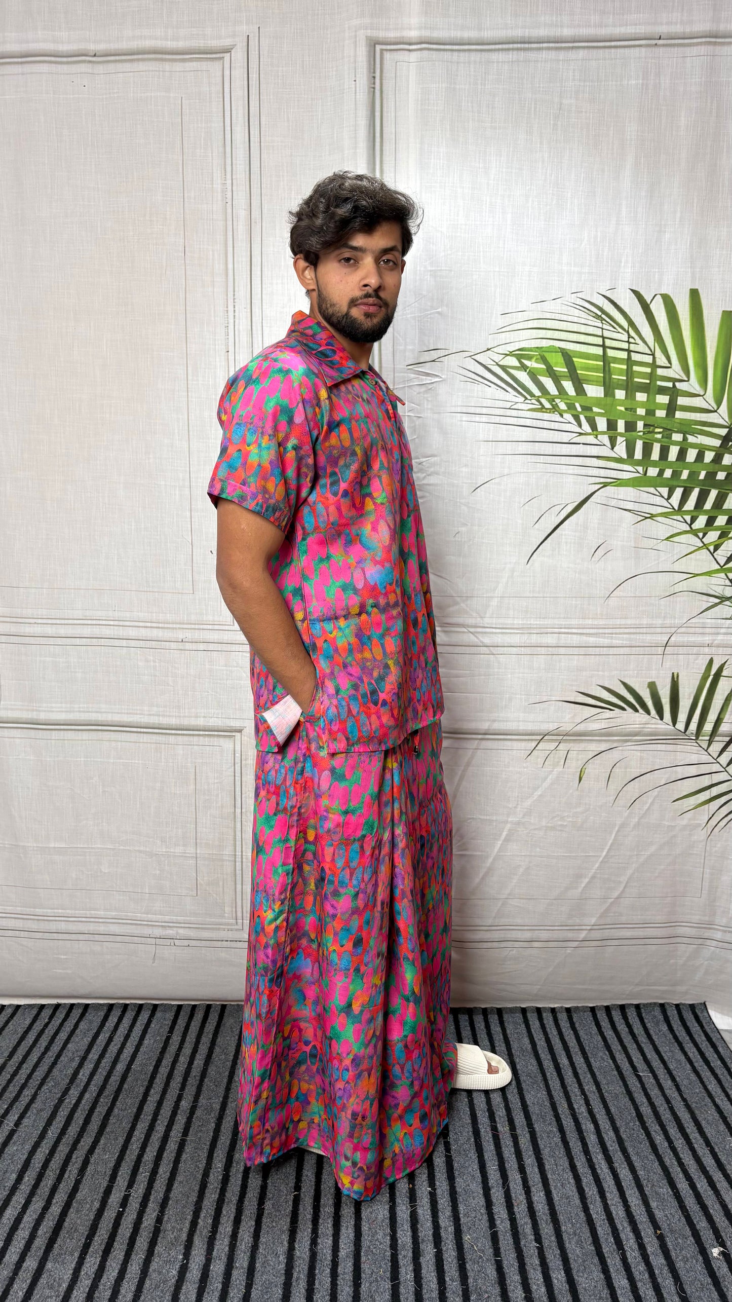 Men Abstract Ikat Dot Print Shirt-Collar Kurta