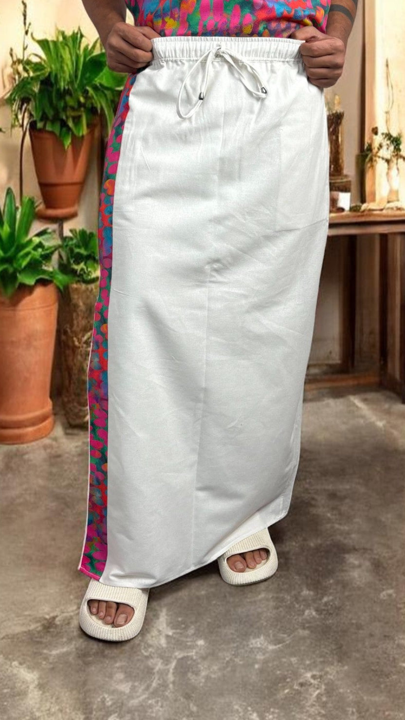 Men's White Pajamalungi with Matching Abstract Stripe