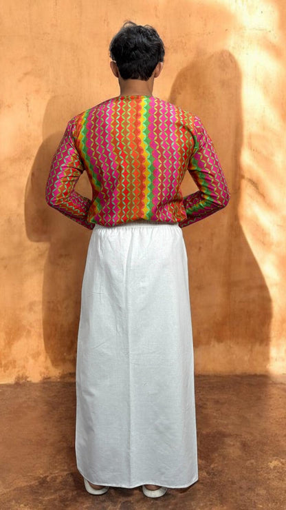 Classic White Pajamalungi with Geometric Border Stripe