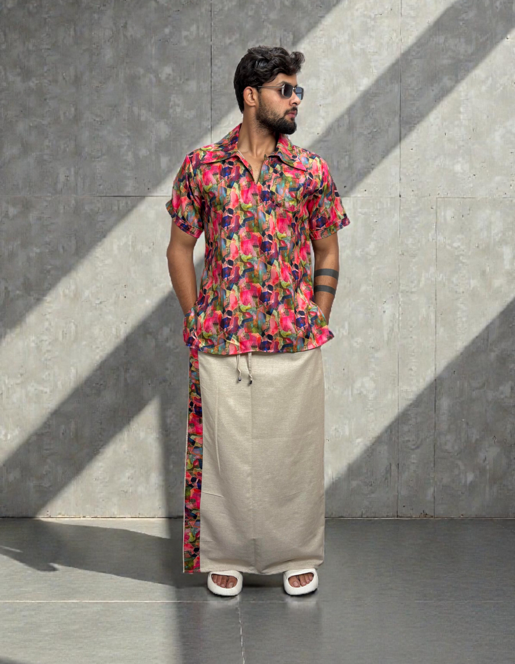 Men Beige Color With Signature Stripe Pajamalungi
