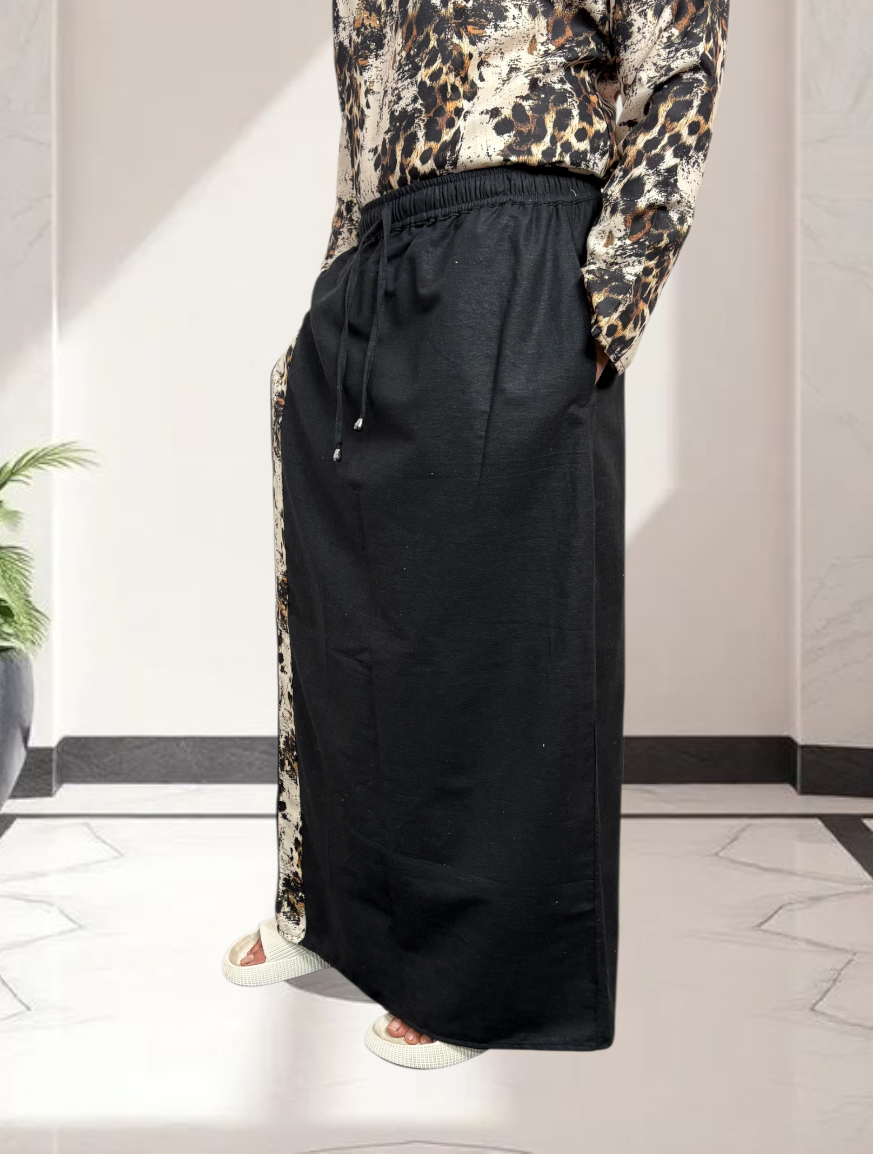 Men Black Color With Lepoard Elite Stripe Pajamalungi