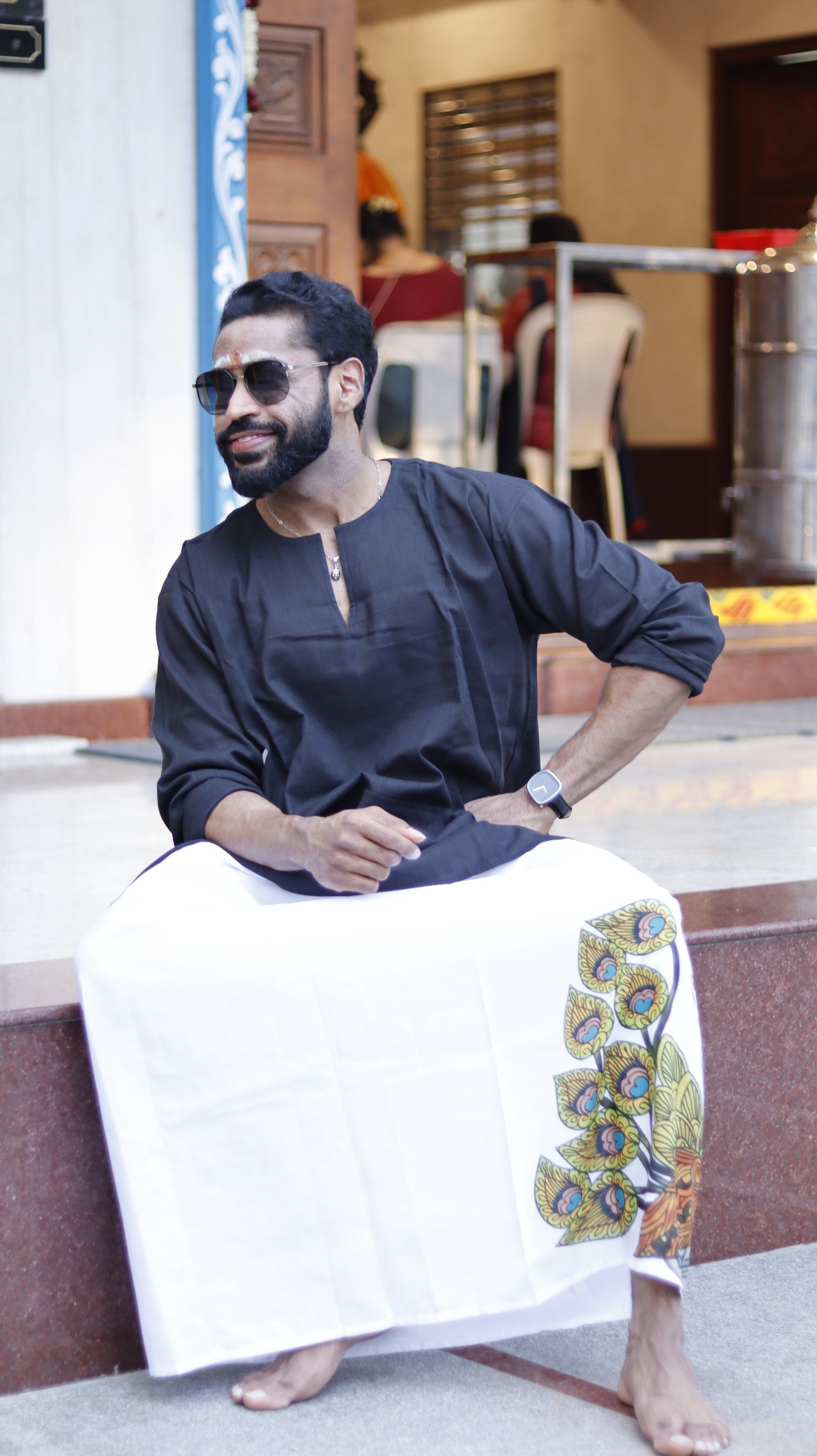 White Pajama Lungi Kurta Set