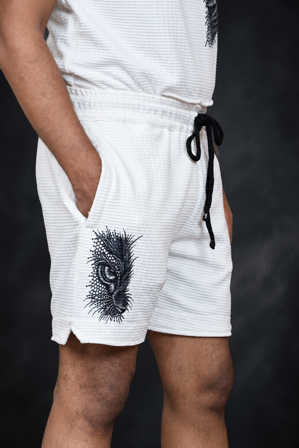 Men’s White Textured Shorts