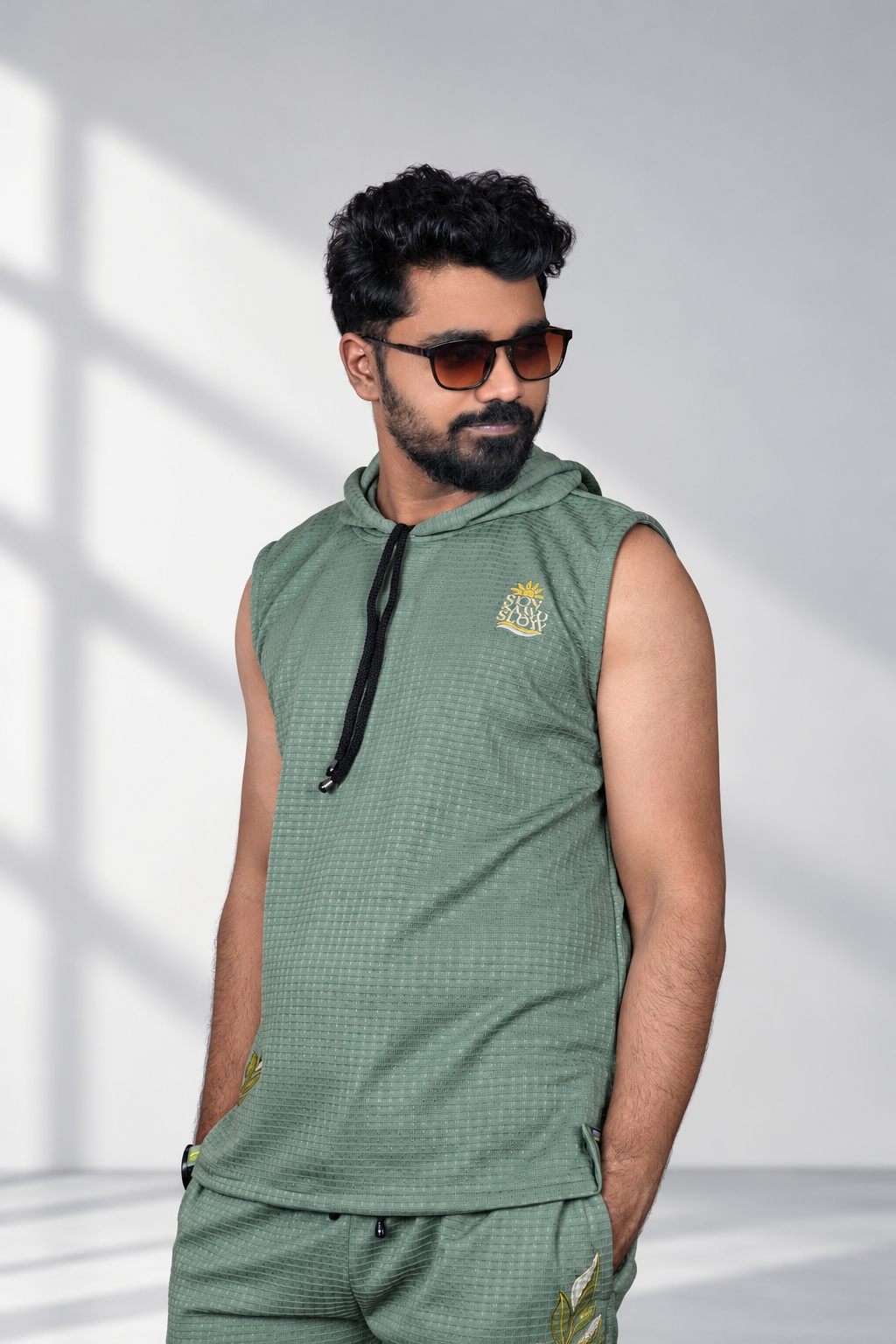 Men’s Sage Green Graphic Print Sleeveless Hoodie