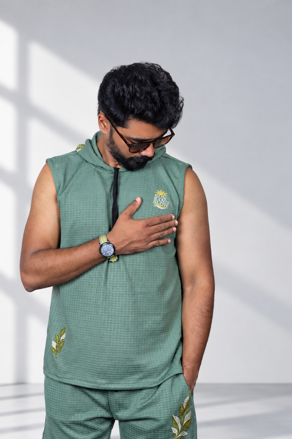 Men’s Sage Green Graphic Print Sleeveless Hoodie