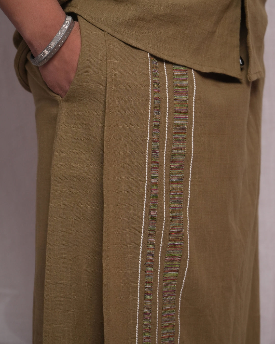 Premium Cotton Stripe Pajamalungi – Khaki