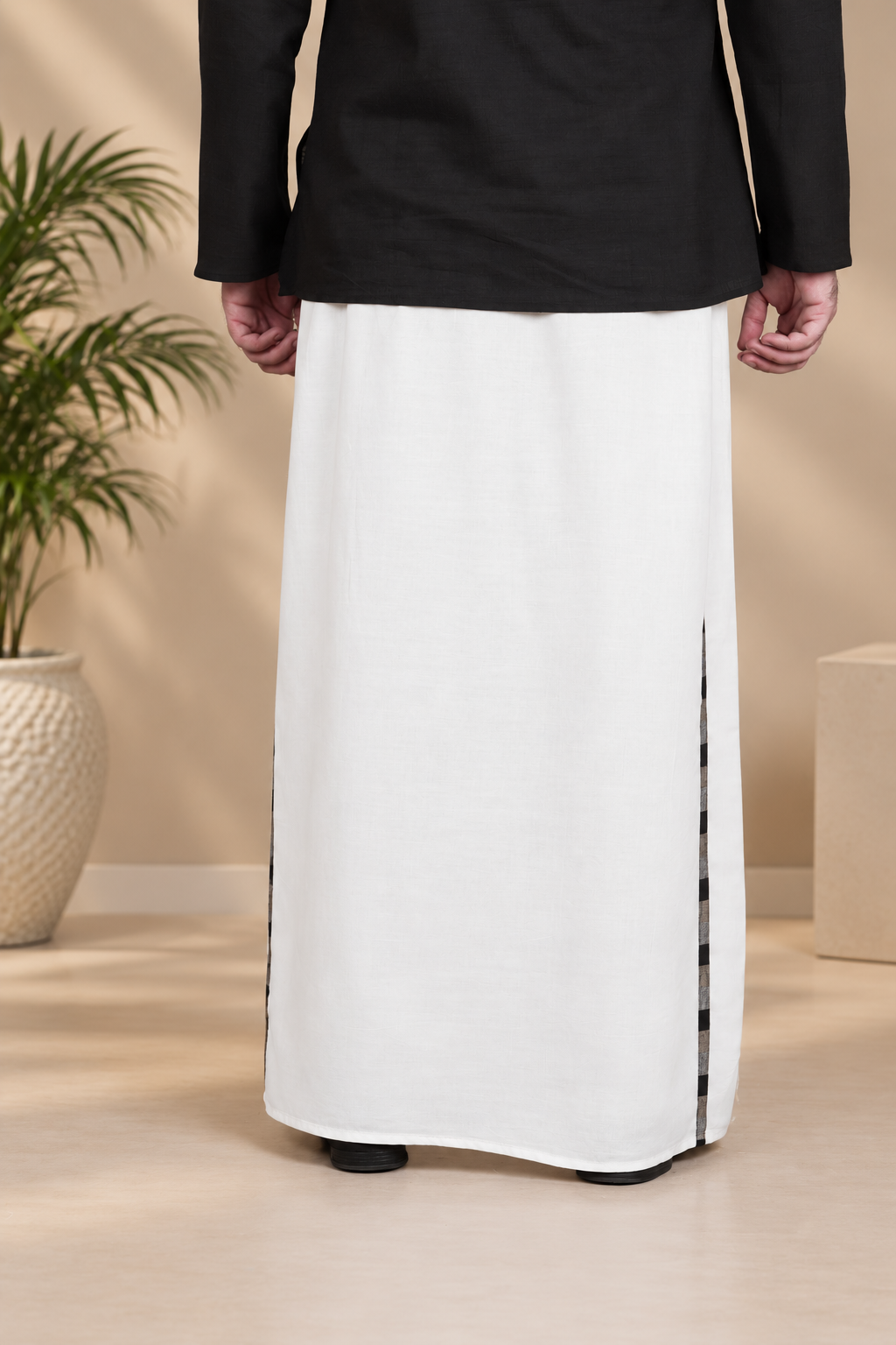 Men White Colour Monochrome Stripe PajamaLungi