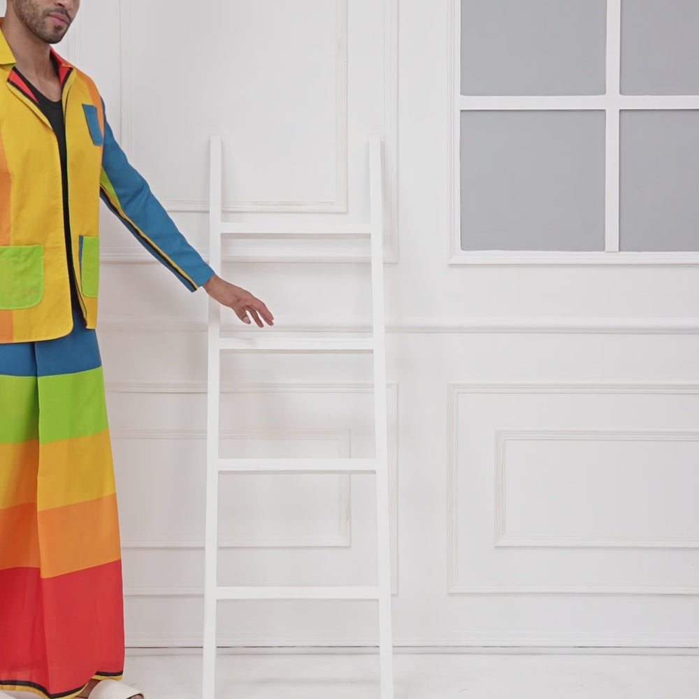 
                      
                        Load and play video in Gallery viewer, Color Splash Blazer Pajamalungi Set
                      
                    