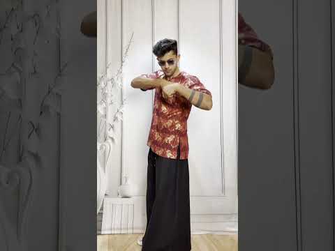 Mens short sleeve v neck royal lion foil print Kurta